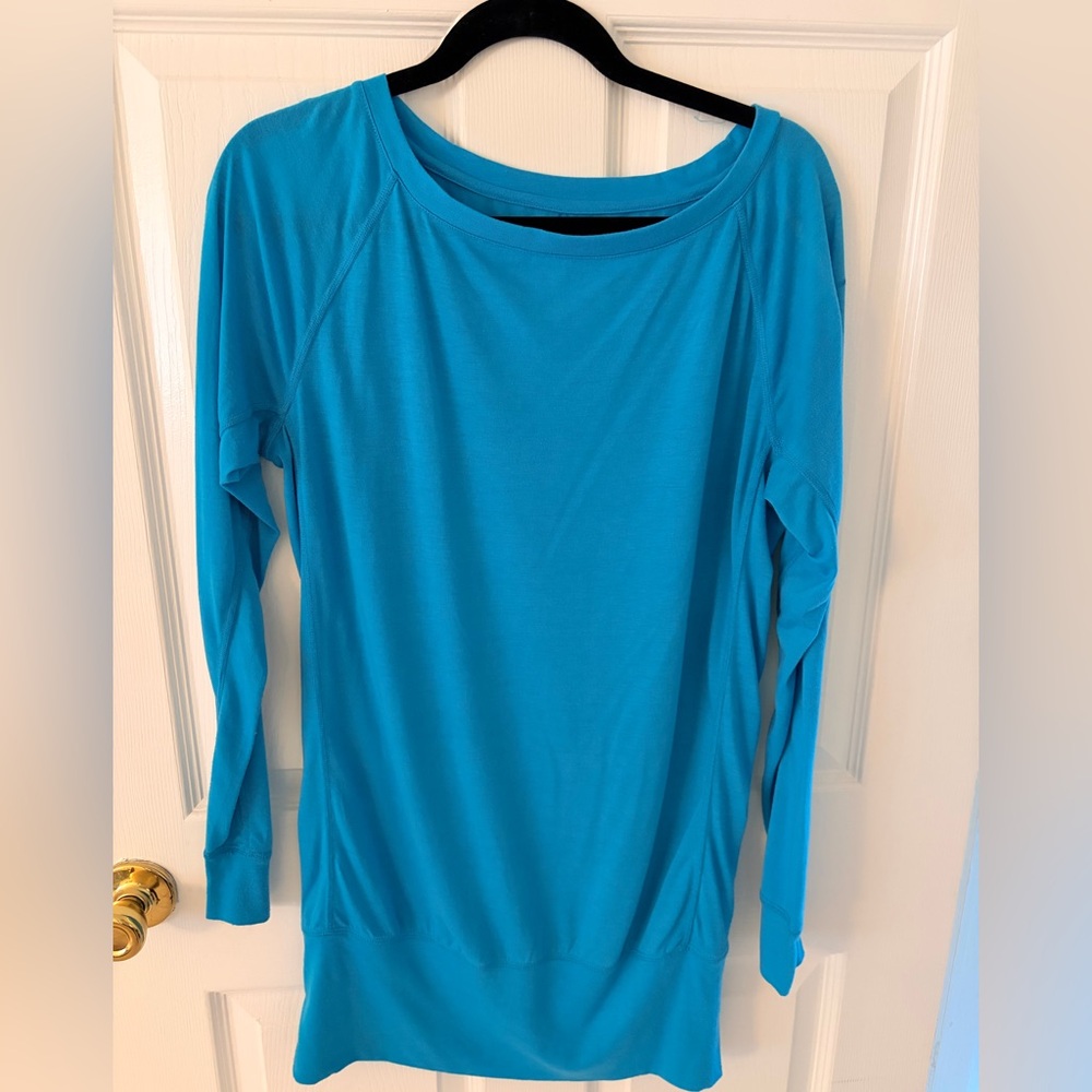 Nike Women's Long Sleeve Top - Vibrant Blue
